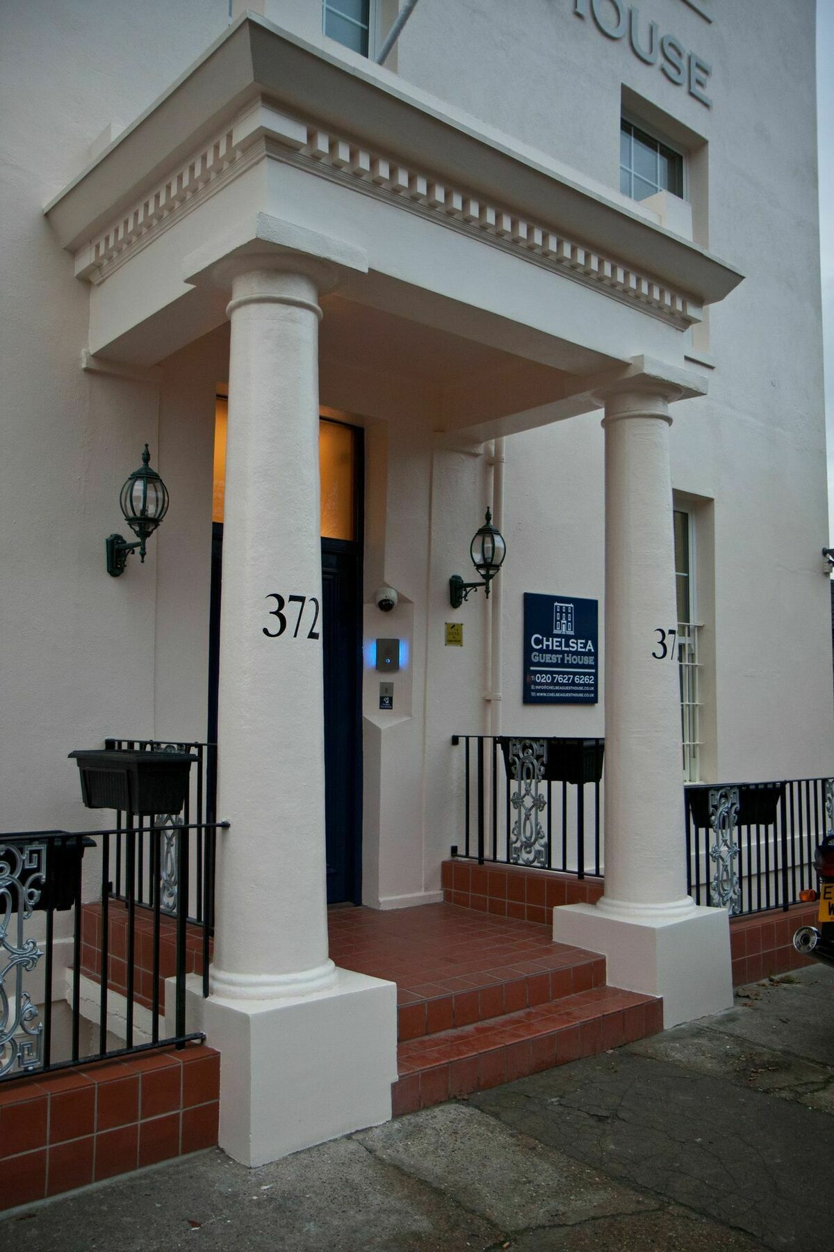 Chelsea Guest House London Exterior photo